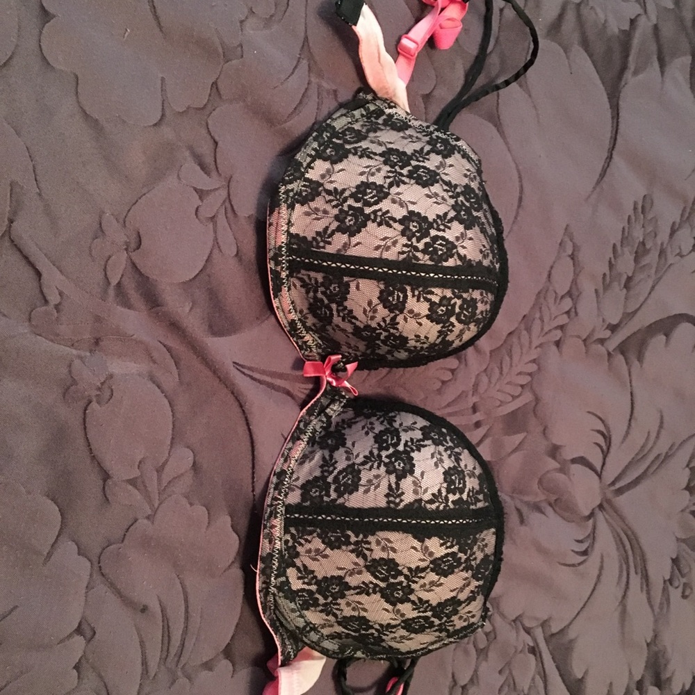 Push-up bra